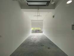New Upper Changi Road (D16), Retail #633350751